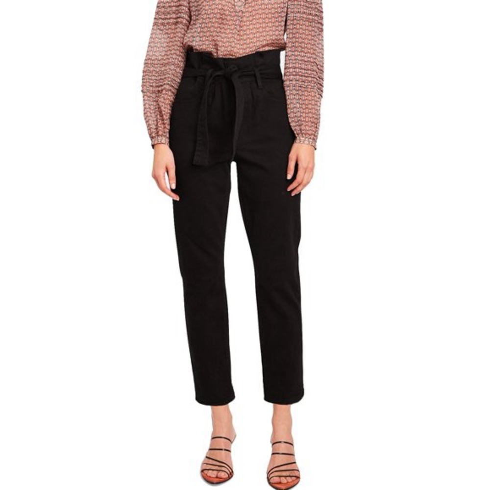 Frame. Size 23. Black. Paperbag Waist with Belt. Wide Leg Jeans. High Rise.